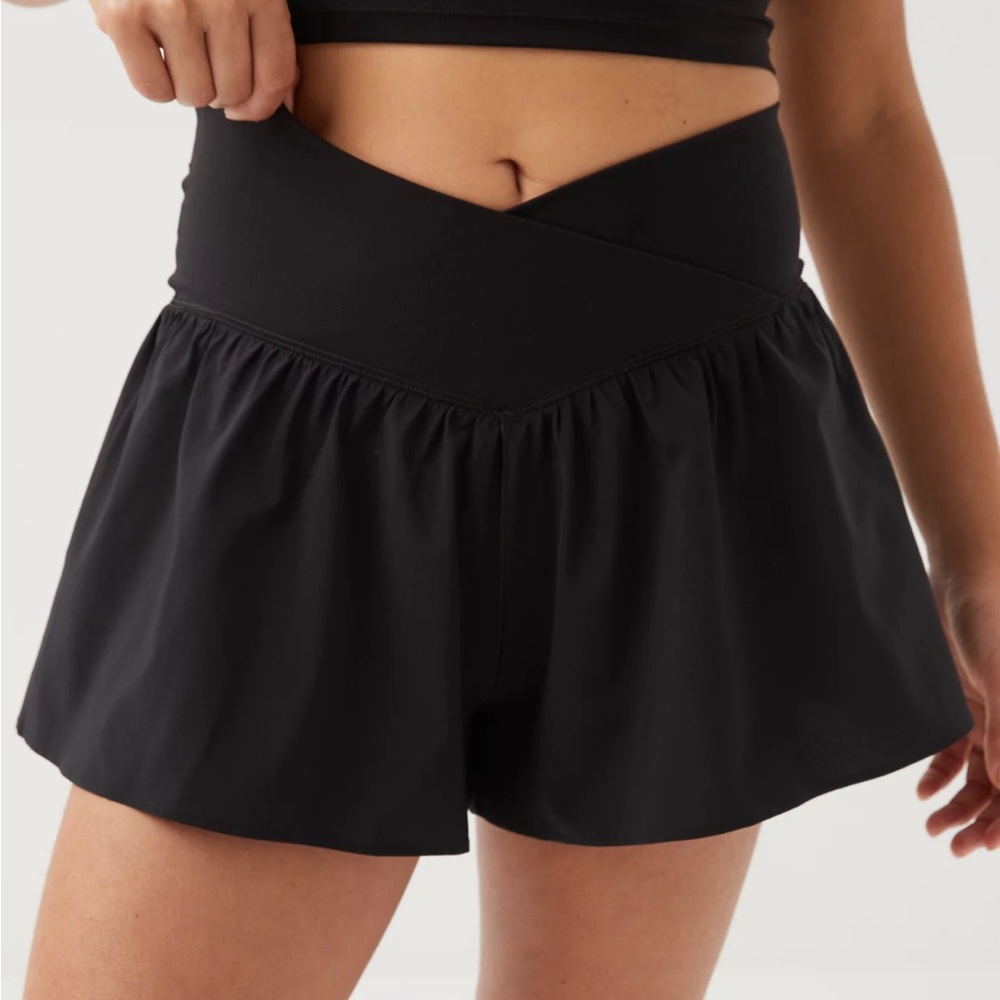 Aerie Offline Crossover Flowy Black Athletic Shorts